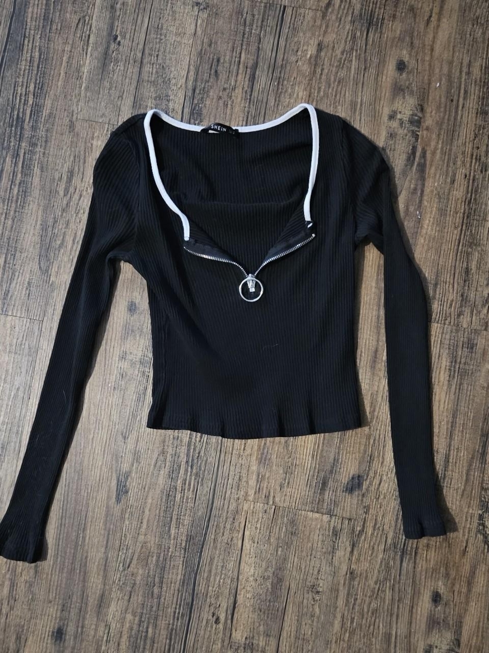 SHEIN Black Ribbed Long Sleeve Top